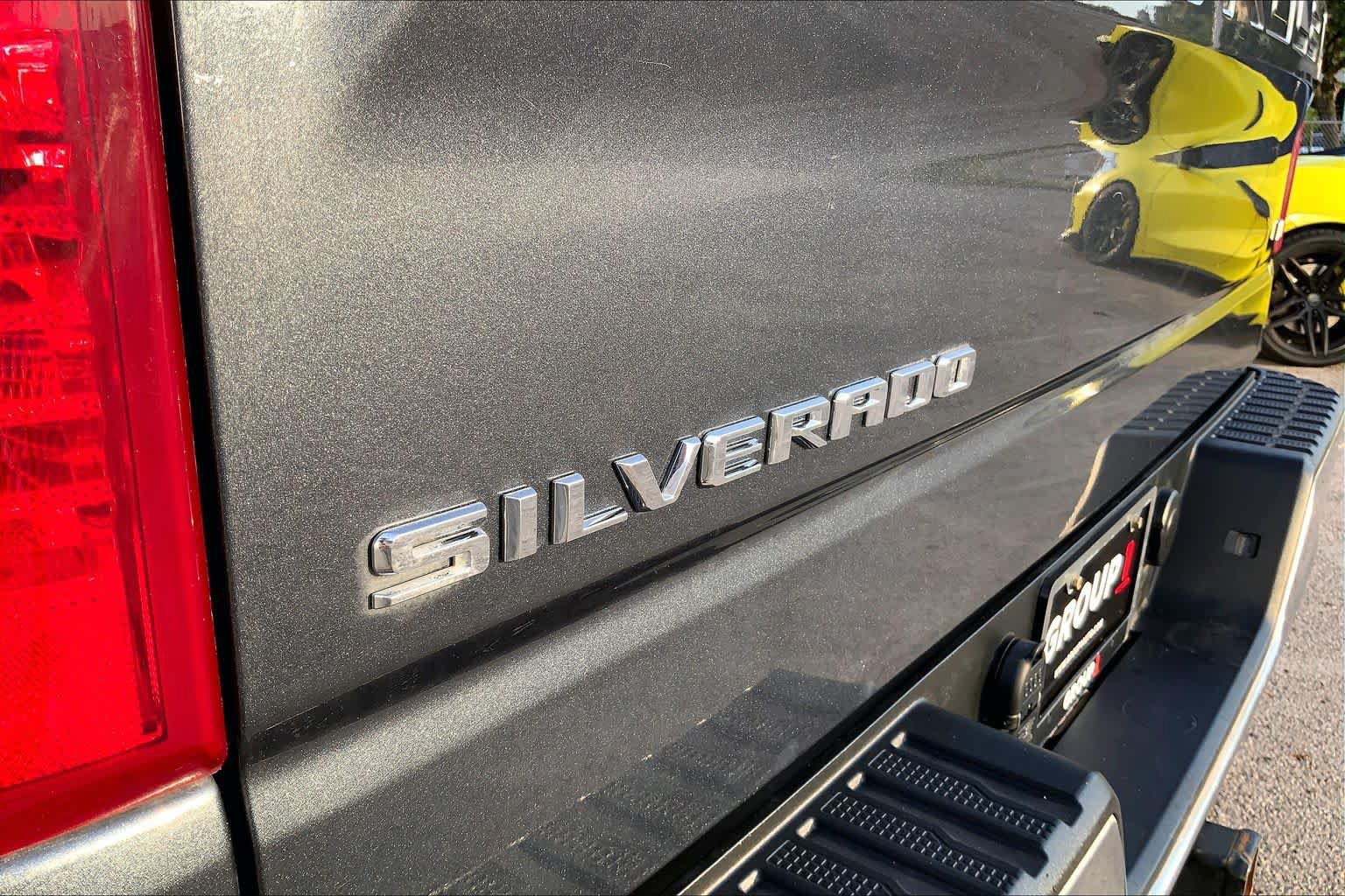 Used 2021 Chevrolet Silverado 1500 LT AWD/4WD image 30