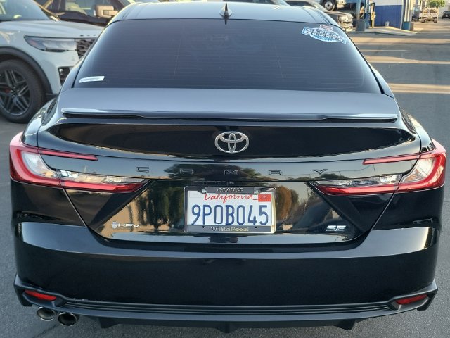 Used 2025 Toyota Camry SE FWD image 21