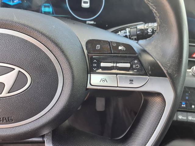 Used 2025 Hyundai Elantra SEL FWD image 10
