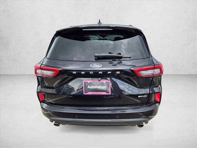 Certified 2023 Ford Escape ST-Line w/ Tech Pack #1 AWD/4WD image 5