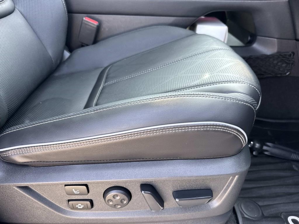 Used 2025 INFINITI QX80 Sensory w/ Exterior Package AWD/4WD image 15