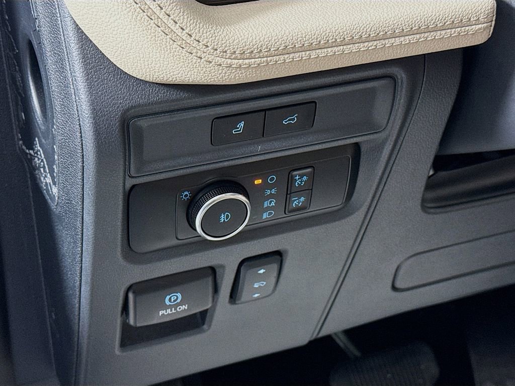 Certified 2024 Ford Expedition Max Limited image 15