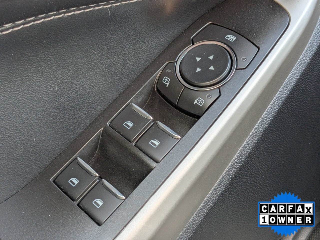 Certified 2022 Ford Explorer XLT w/ Equipment Group 202A image 32