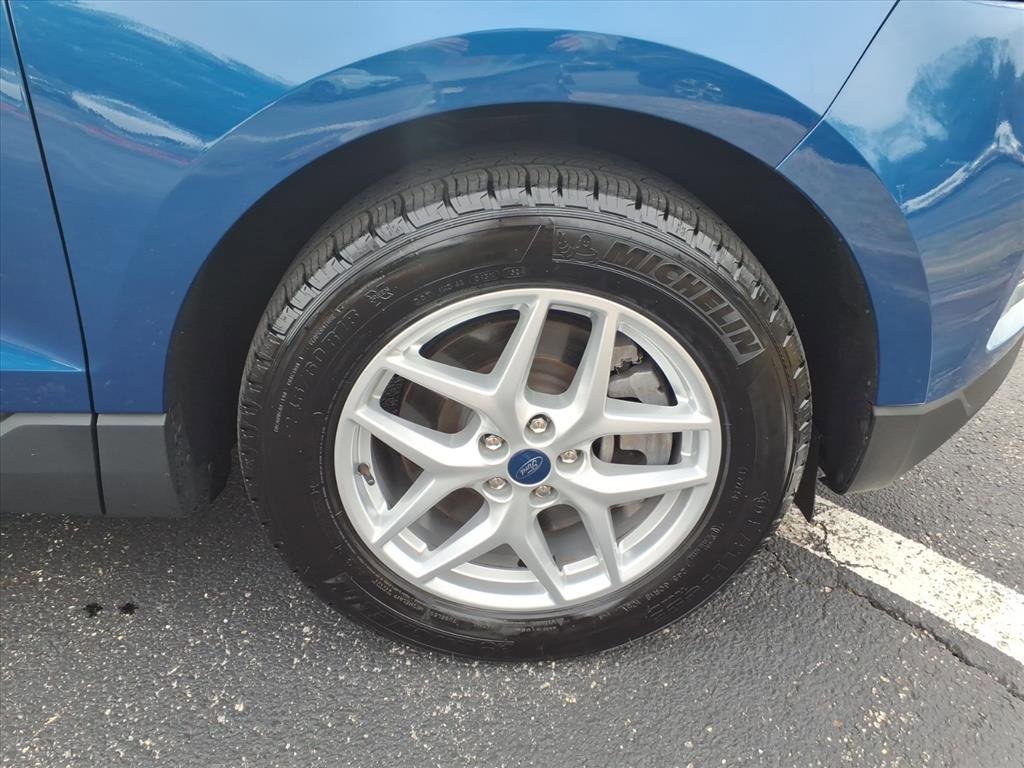 Certified 2022 Ford Edge SEL w/ Convenience Package image 6