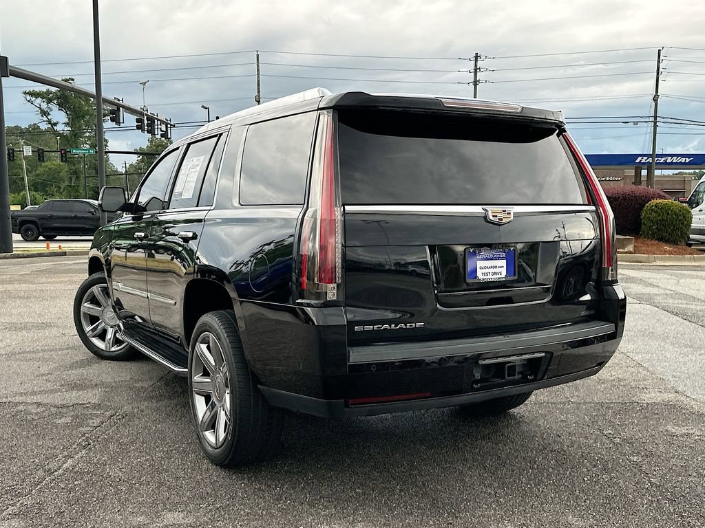 Used 2019 Cadillac Escalade Luxury RWD image 6