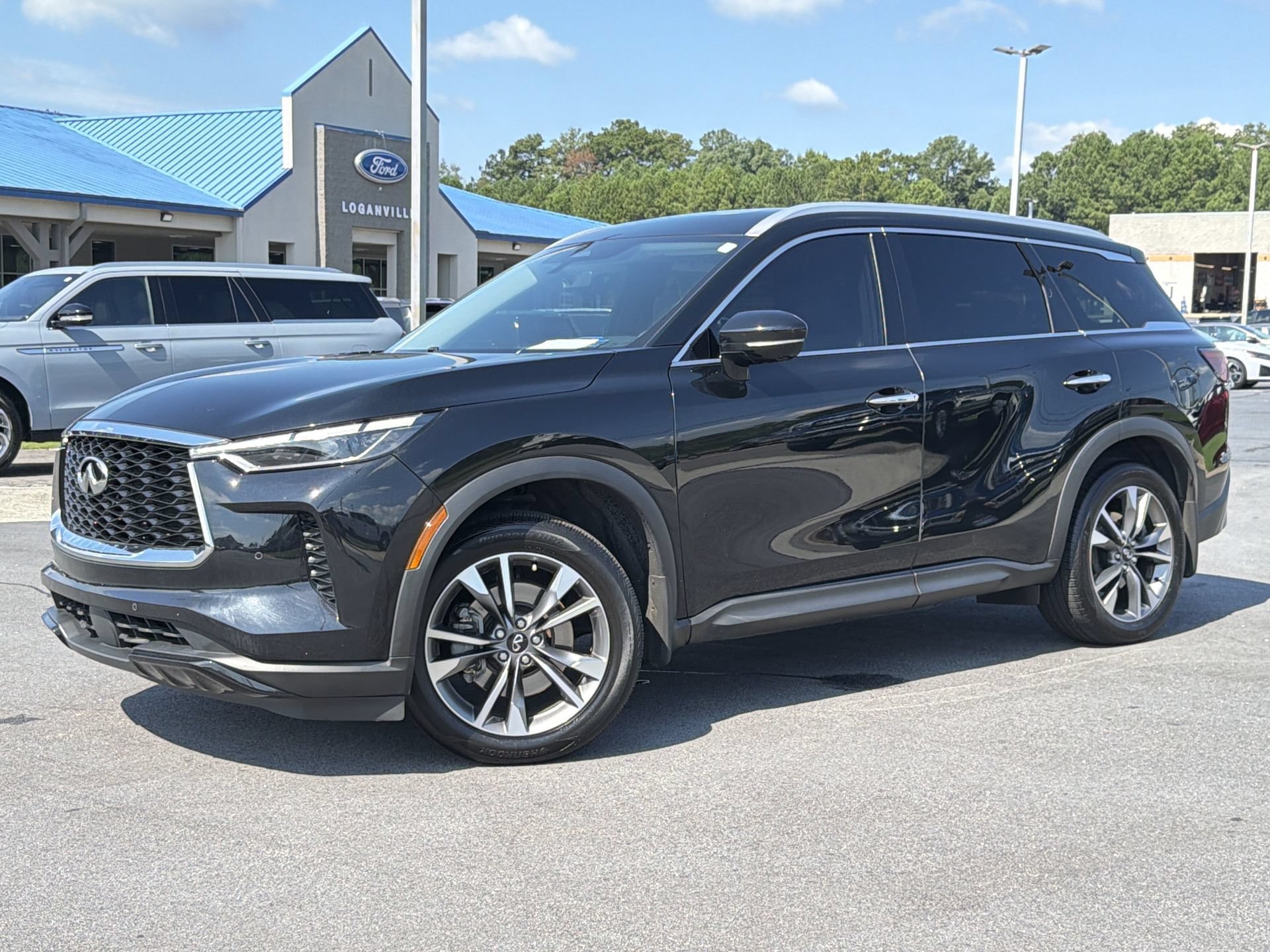 Used 2023 INFINITI QX60 Luxe w/ Cargo Package