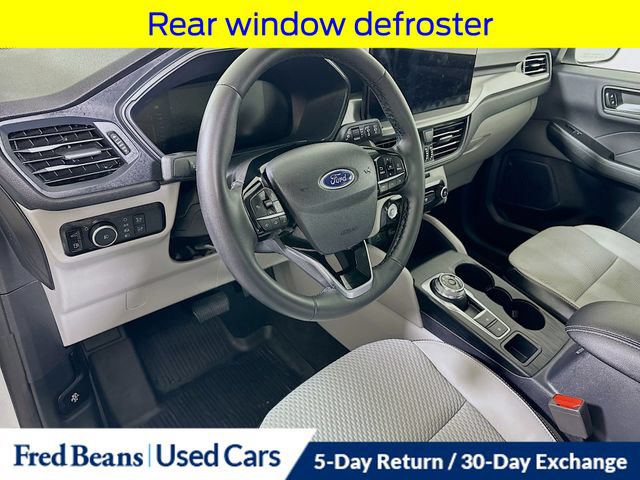 Certified 2023 Ford Escape SE FWD image 12
