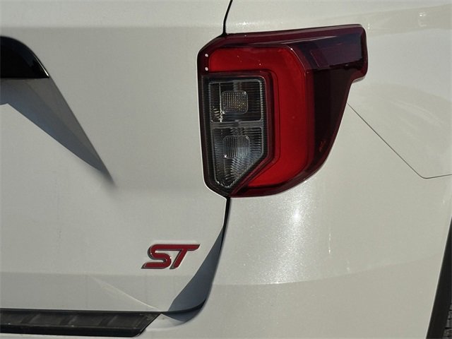 Certified 2020 Ford Explorer ST w/ Premium Technology Package image 6