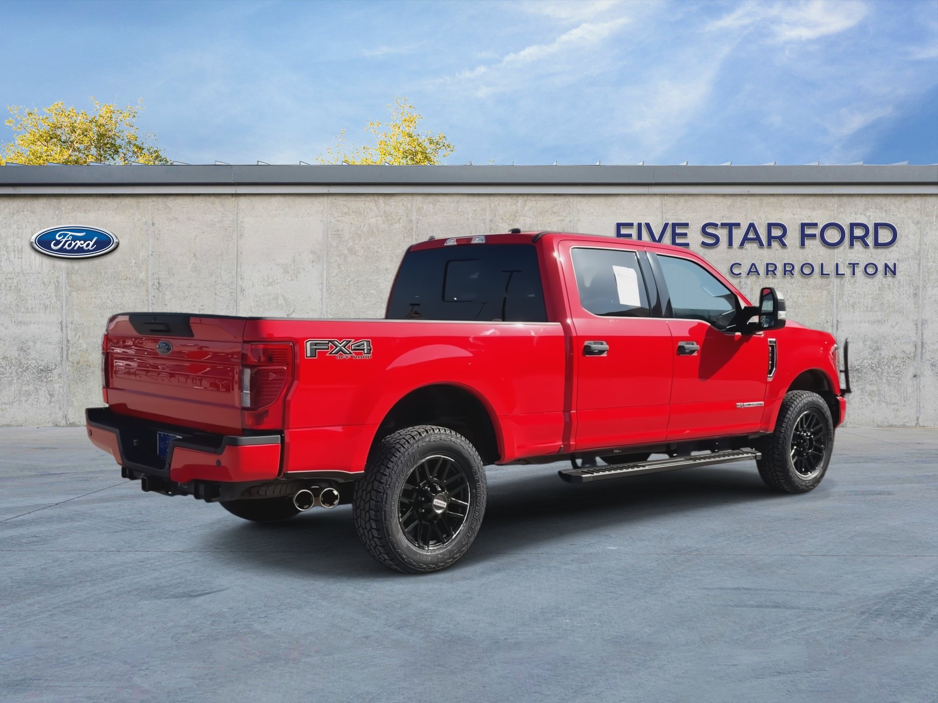 Certified 2022 Ford F250 XLT w/ Black Appearance Package AWD/4WD image 8