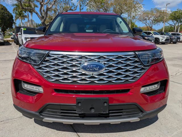 Certified 2022 Ford Explorer Platinum w/ Equipment Group 601A image 8