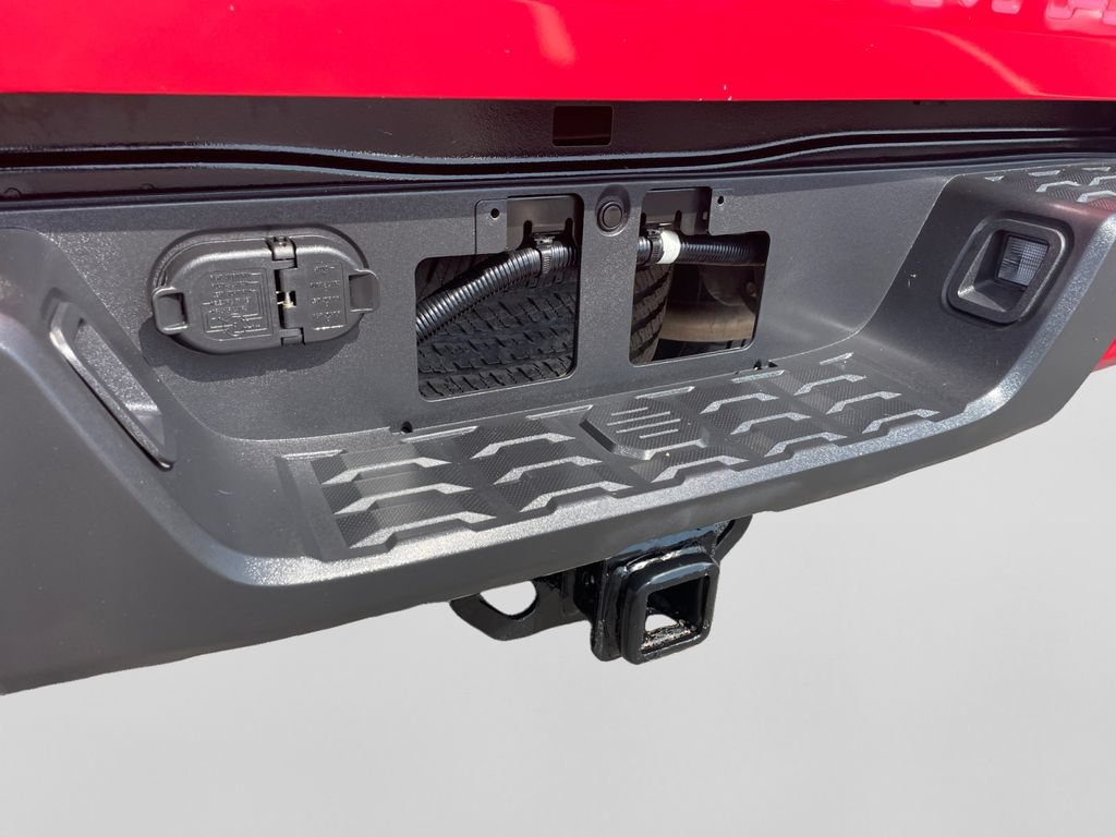 Used 2022 Toyota Tacoma SR AWD/4WD image 33