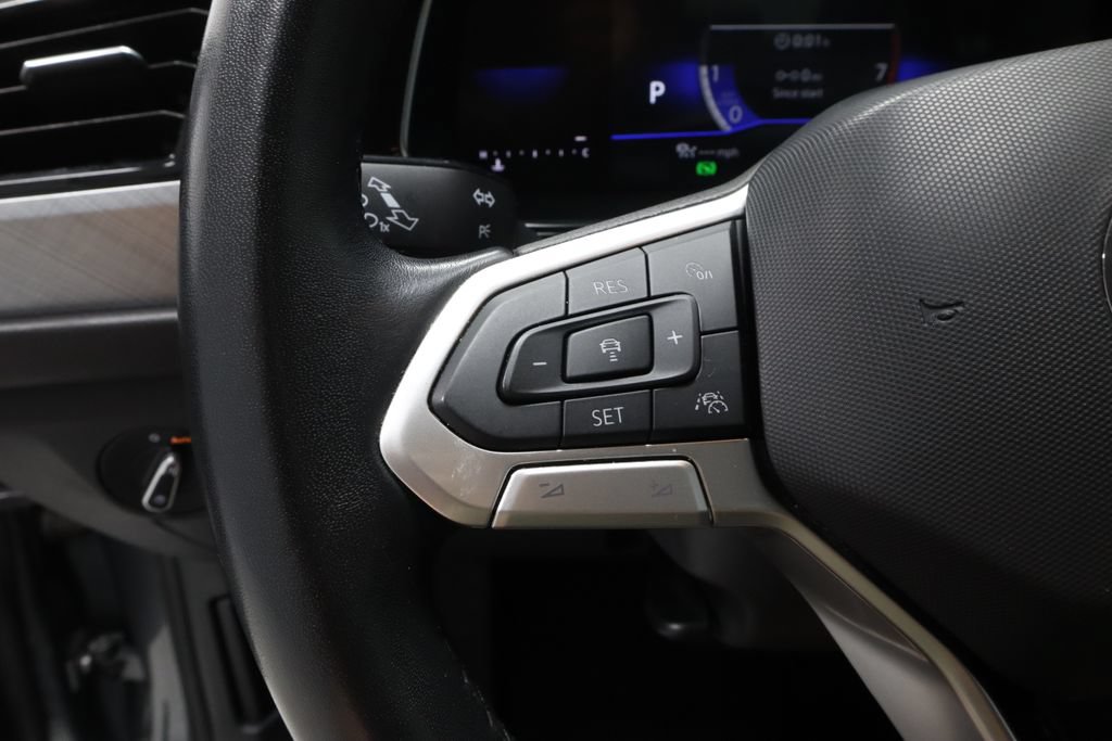 Used 2024 Volkswagen Jetta SE FWD image 26