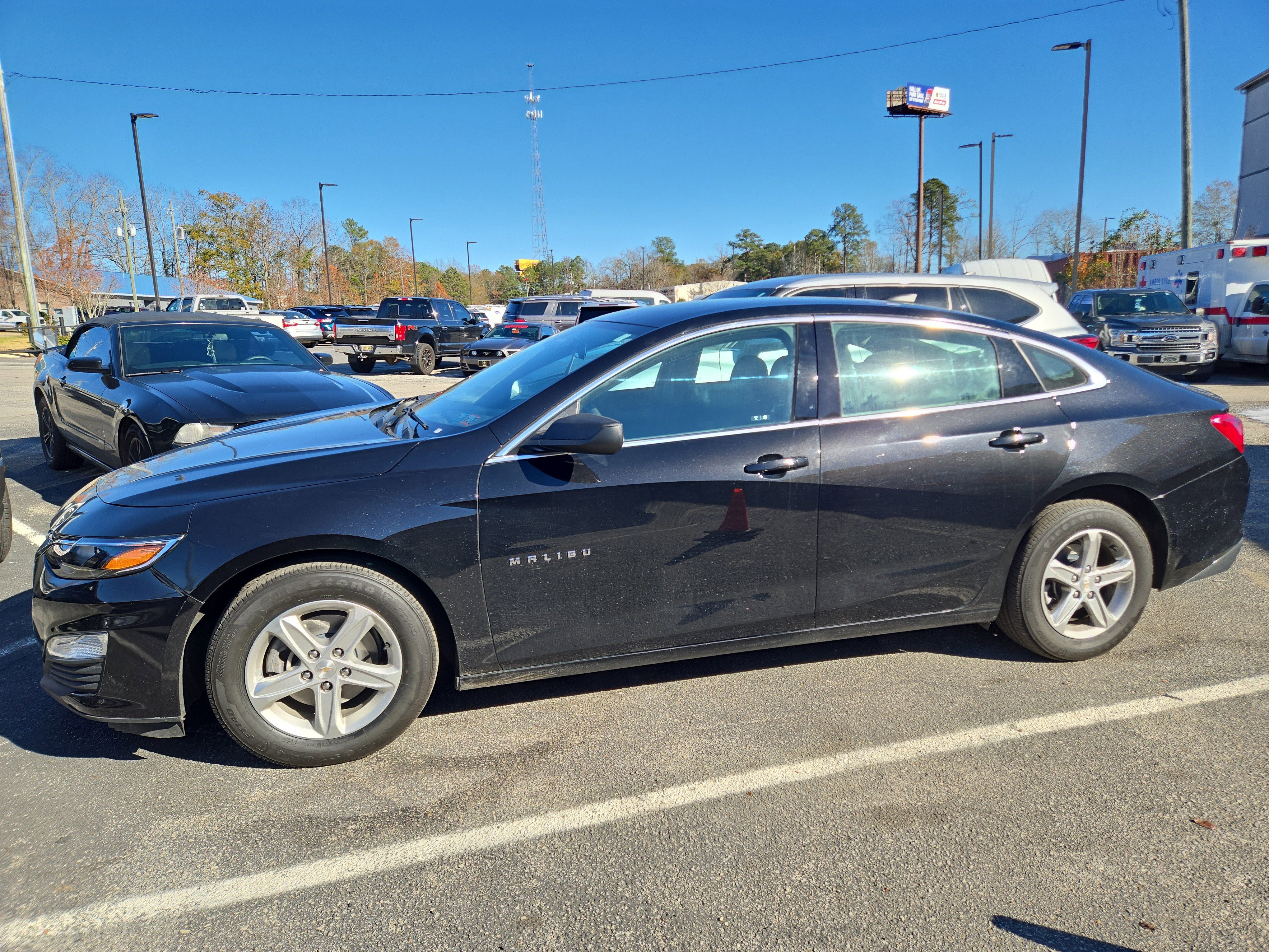 Used 2024 Chevrolet Malibu LS image 4