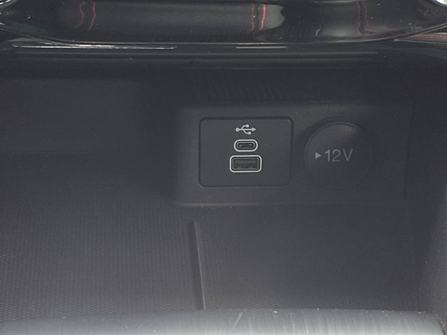 Certified 2024 Ford Escape ST-Line w/ Tech Pack #1 AWD/4WD image 13