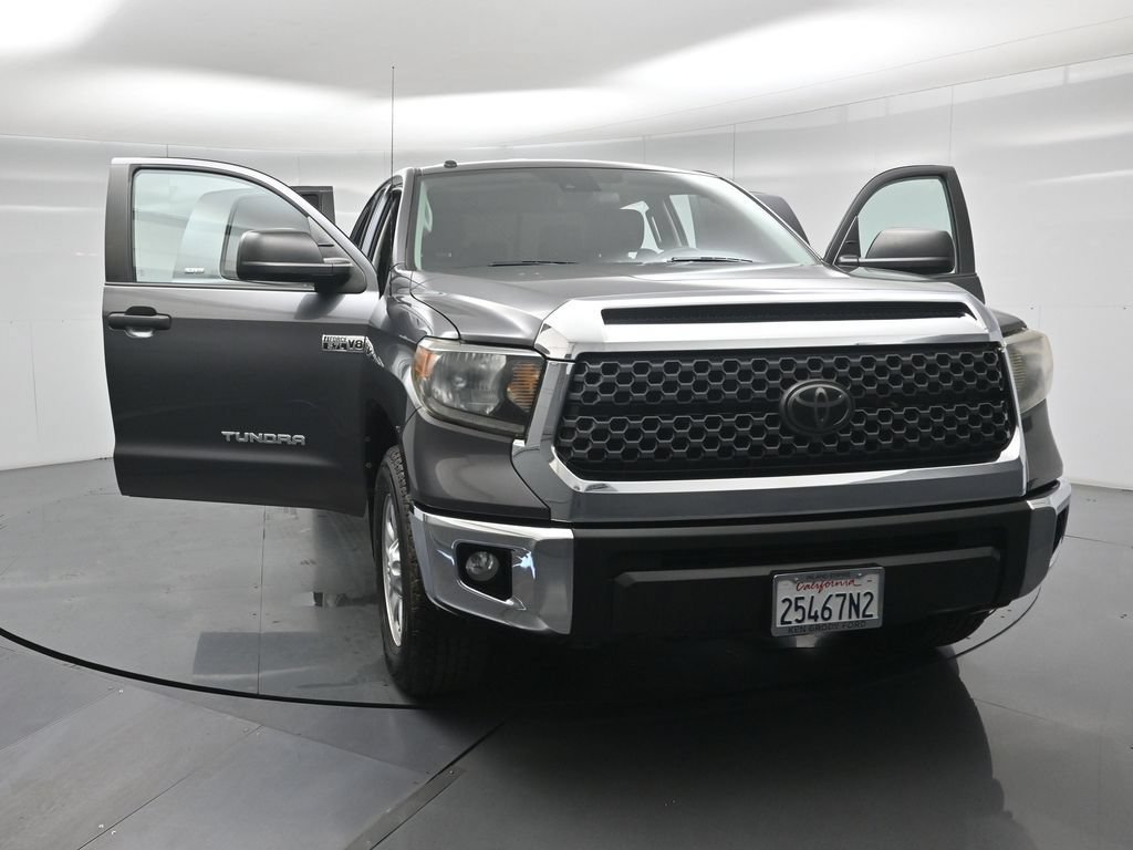 Used 2018 Toyota Tundra SR5 RWD image 32
