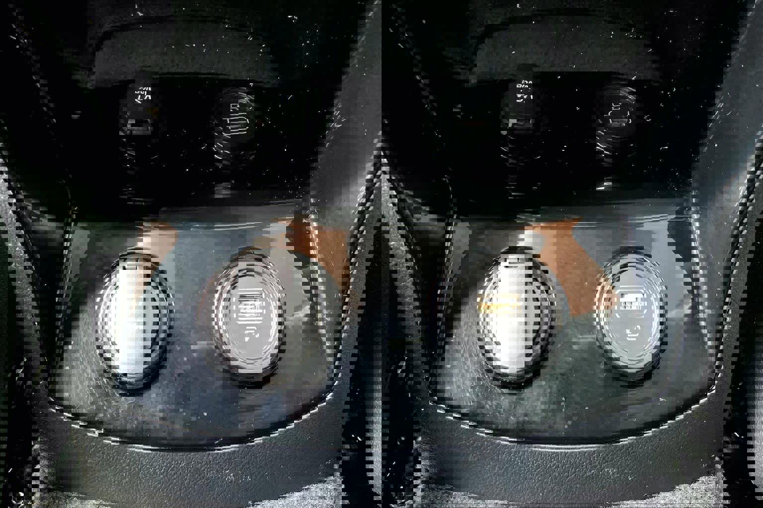 Used 2023 Kia Sorento SX image 34