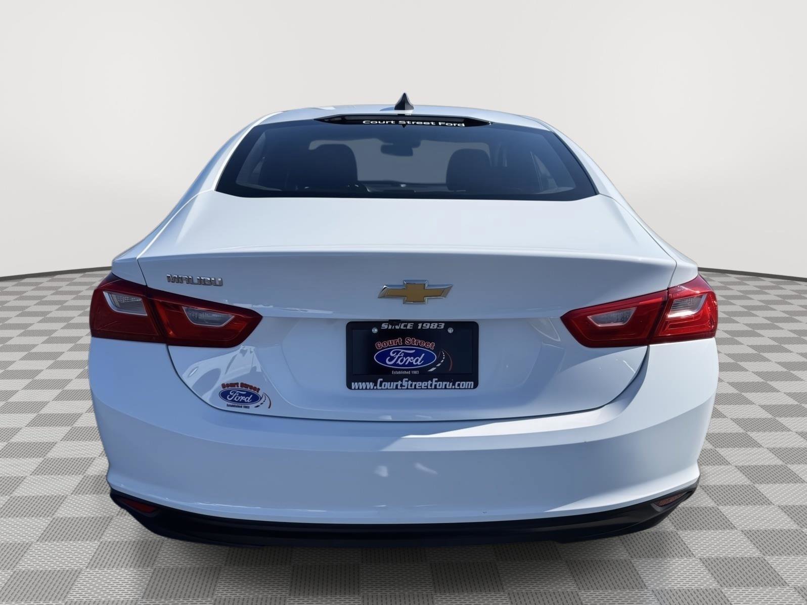 Used 2023 Chevrolet Malibu LS w/ LPO, Floor Liner Package image 4