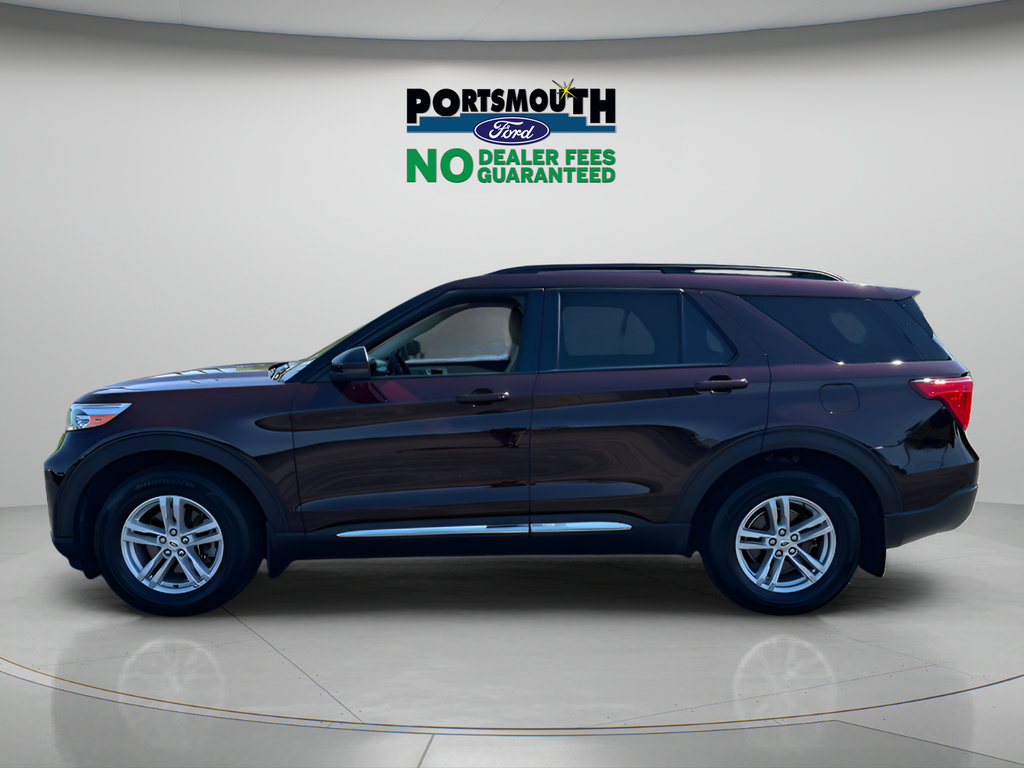 Certified 2023 Ford Explorer XLT w/ Equipment Group 202A AWD/4WD image 2