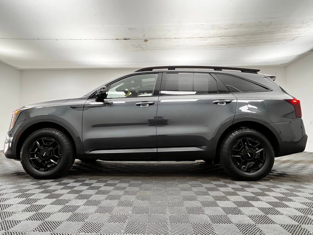 Used 2024 Kia Sorento SX Prestige w/ Sage Leather Package image 6