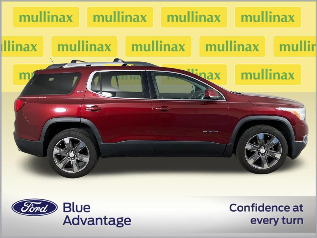 Used 2017 GMC Acadia SLT image 2