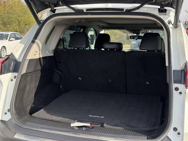 Used 2021 Nissan Rogue SV w/ Premium Package image 29