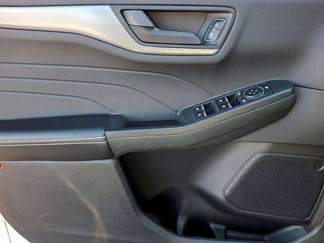 Certified 2025 Ford Escape Active AWD/4WD image 13