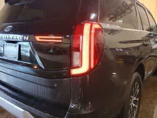 Certified 2025 Ford Expedition Platinum AWD/4WD image 38