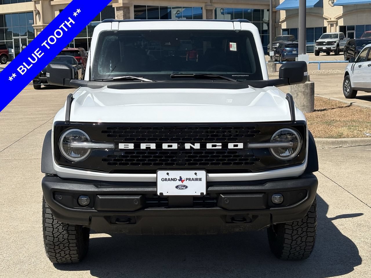 Certified 2025 Ford Bronco Outer Banks AWD/4WD image 9