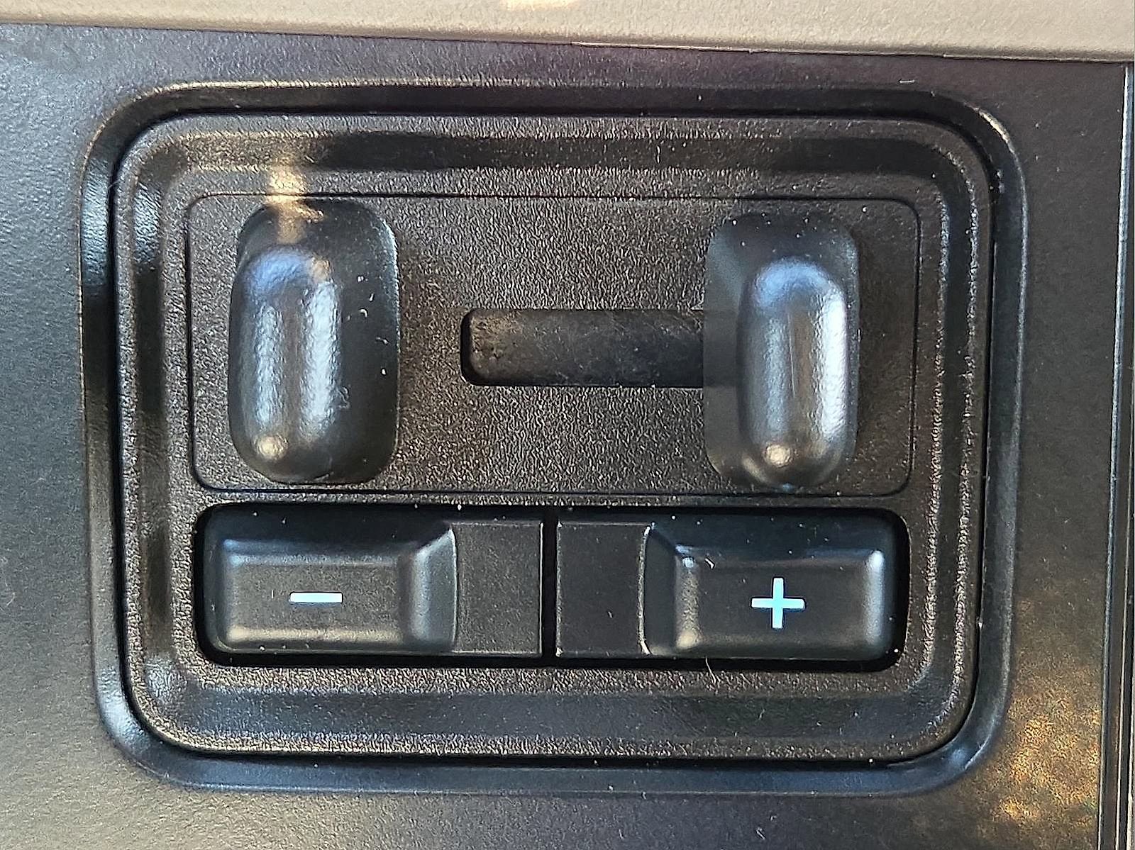 Certified 2025 Ford F250 XLT image 18