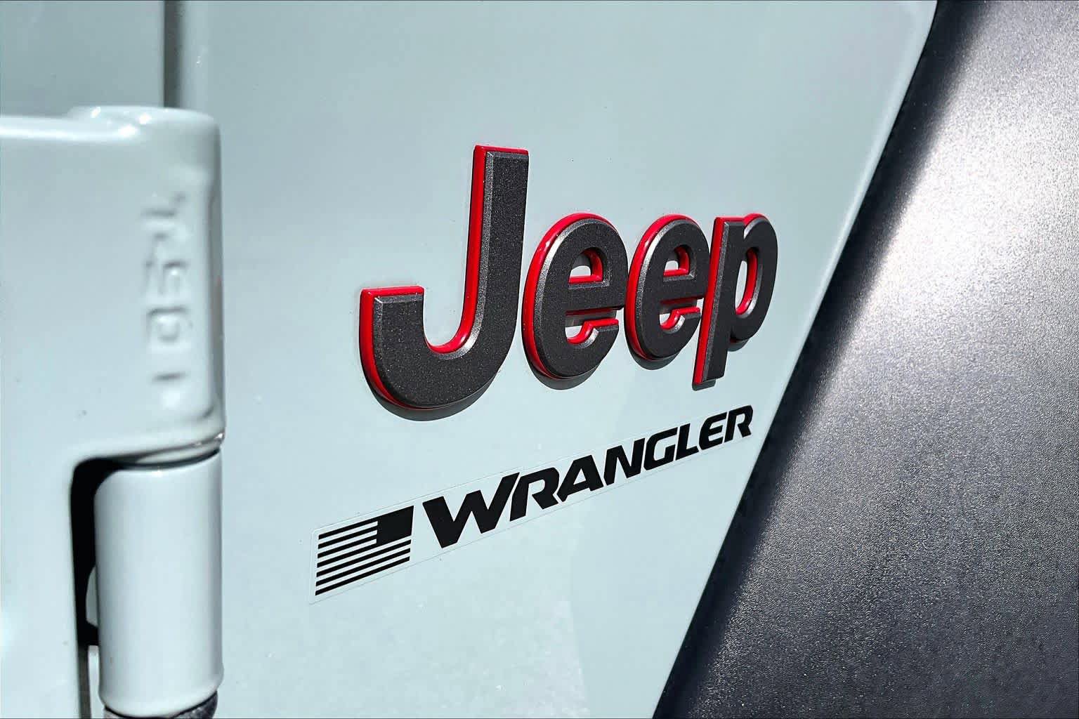 Used 2024 Jeep Wrangler Unlimited Rubicon AWD/4WD image 33