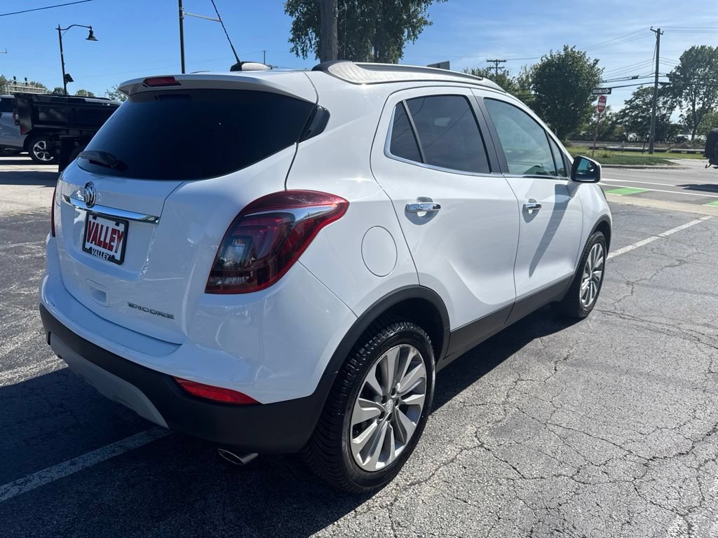 Used 2020 Buick Encore Preferred FWD image 3