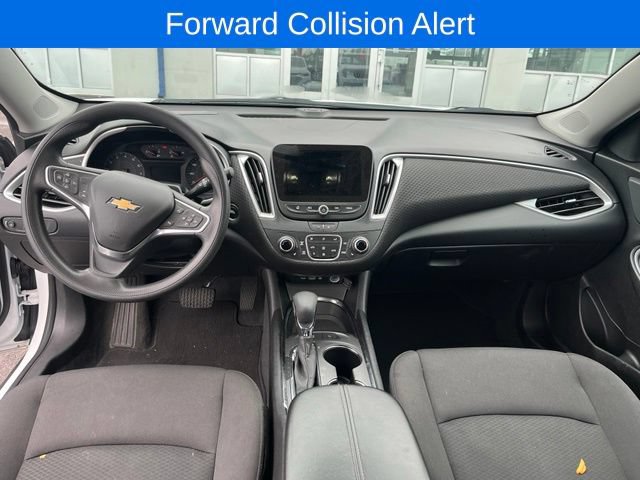 Used 2024 Chevrolet Malibu LT FWD image 9