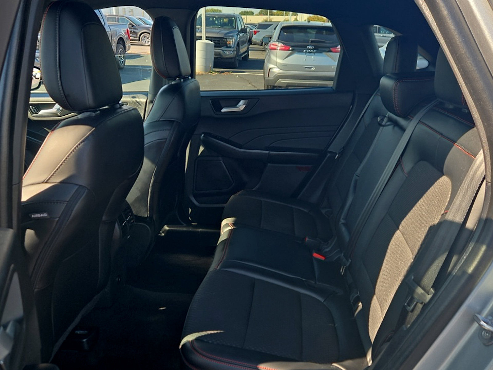 Certified 2023 Ford Escape ST-Line AWD/4WD image 21