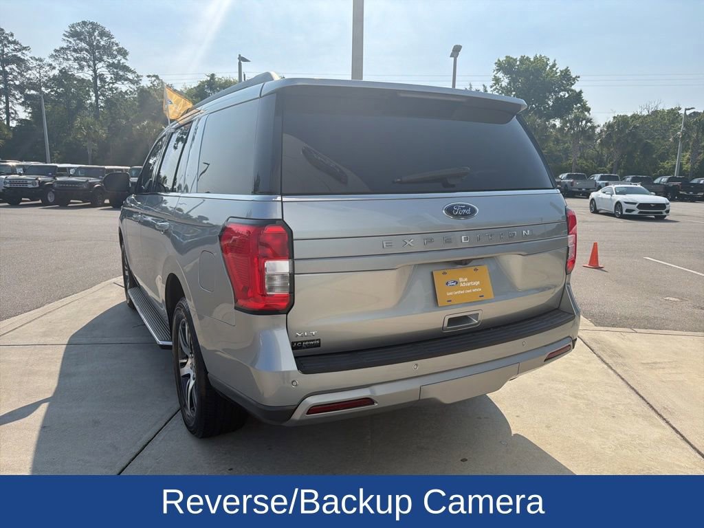 Certified 2023 Ford Expedition XLT image 5