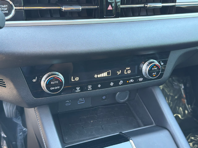 Used 2022 Mitsubishi Outlander SE AWD/4WD image 32