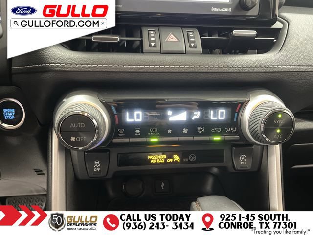 Used 2021 Toyota RAV4 XLE Premium FWD image 27