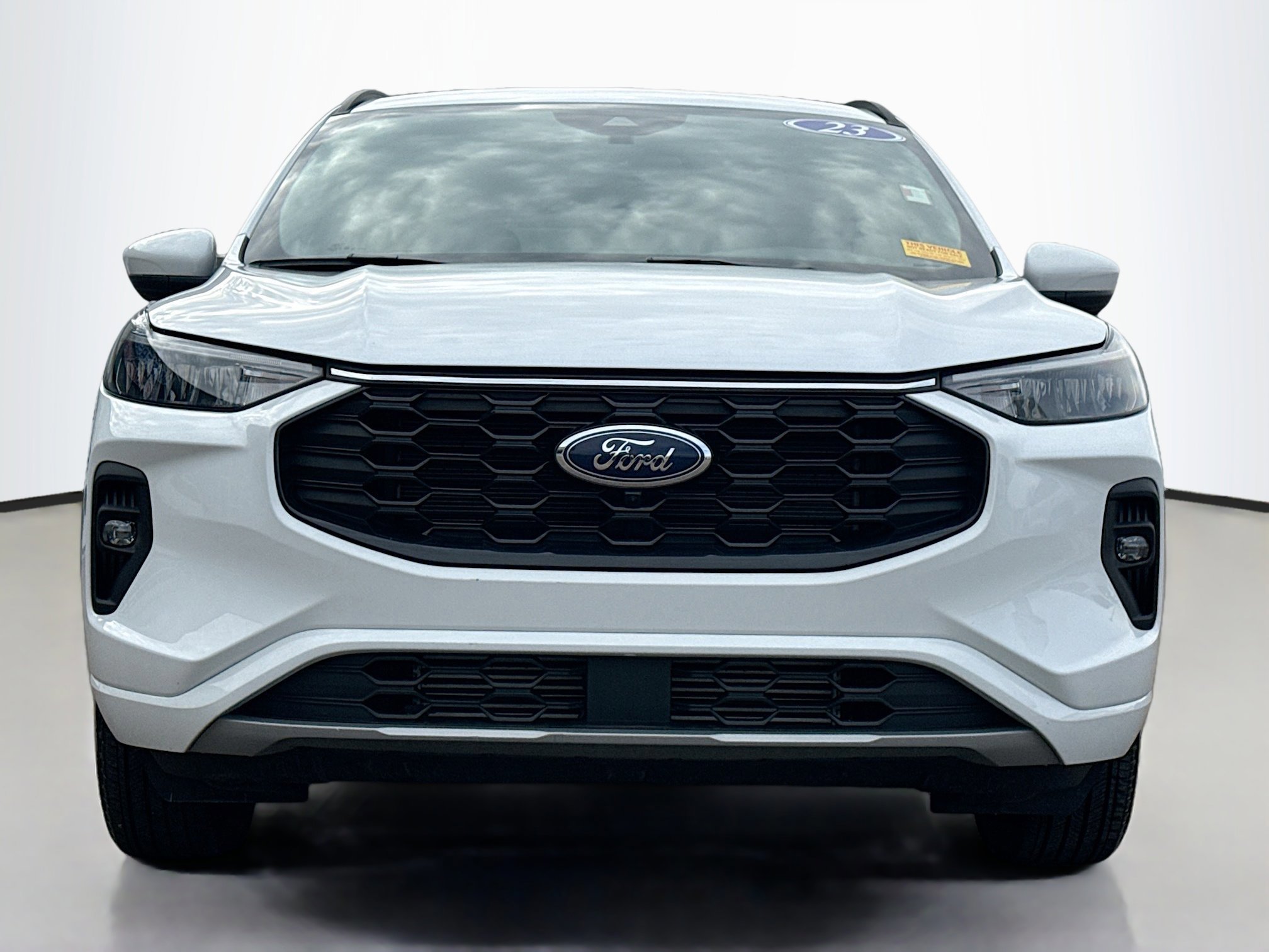 Certified 2023 Ford Escape ST-Line Select w/ Tech Pack #2 image 5