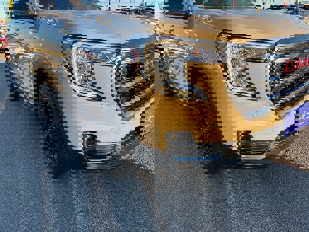 Used 2022 GMC Terrain AT4 w/ Infotainment Package II image 6