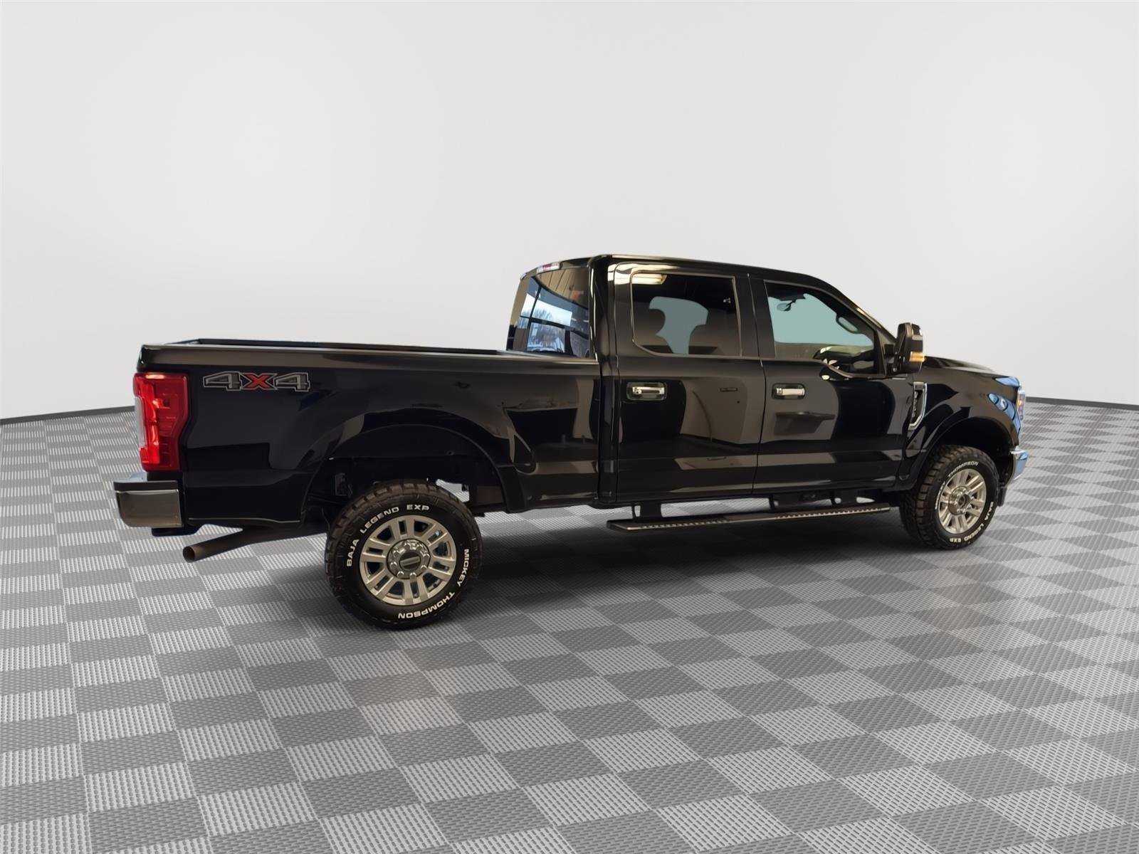 Certified 2019 Ford F250 XLT image 2