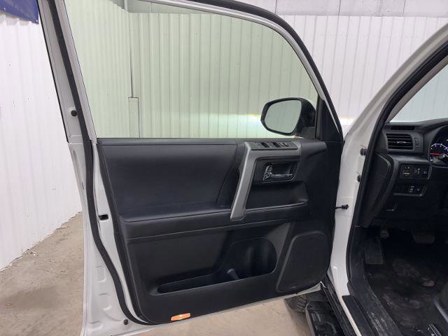 Used 2023 Toyota 4Runner SR5 Premium image 23