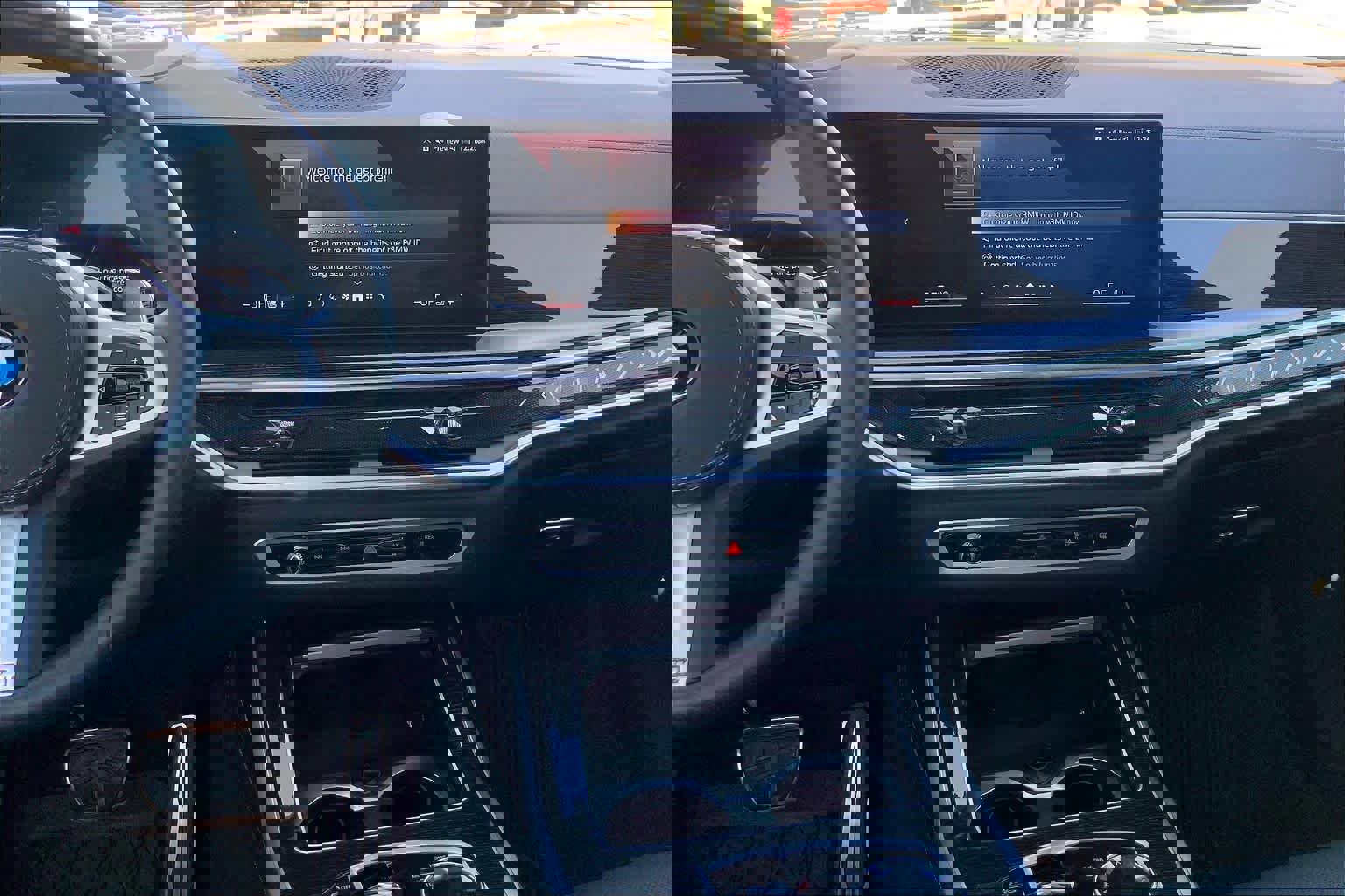 Used 2025 BMW X7 xDrive40i w/ Executive Package image 8