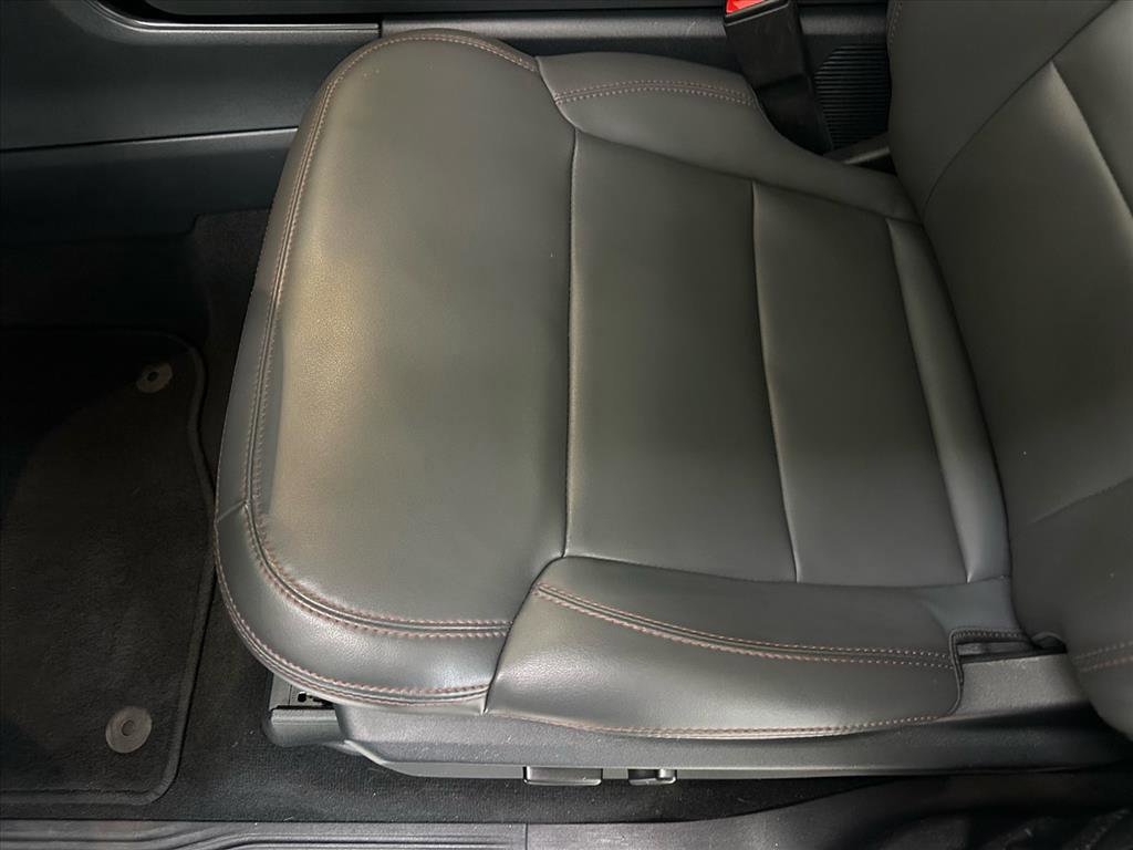 Certified 2025 Ford Expedition Active image 23