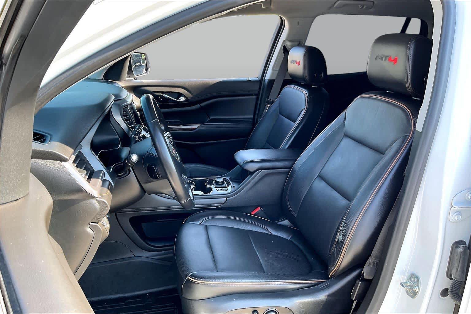 Used 2020 GMC Acadia AT4 w/ Trailering Package AWD/4WD image 8