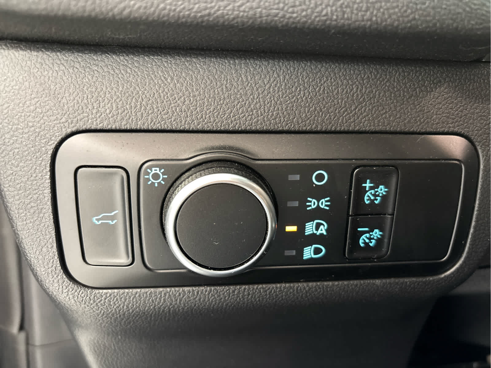 Certified 2024 Ford Escape Active AWD/4WD image 16