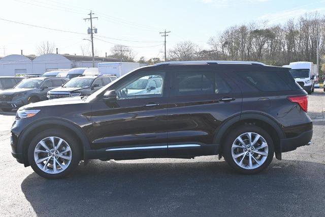 Certified 2022 Ford Explorer Platinum w/ Equipment Group 601A image 2