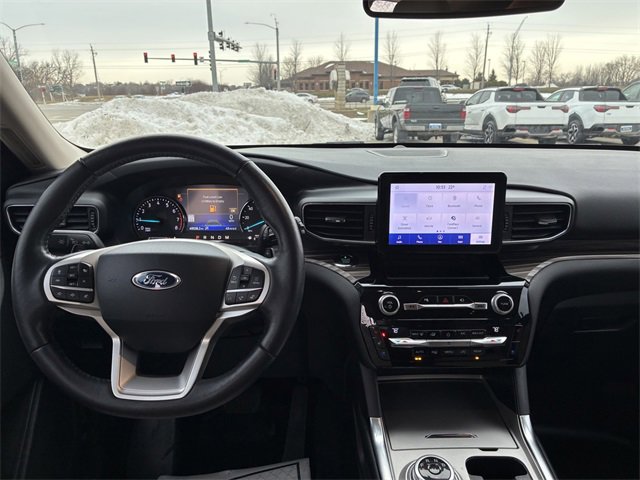 Certified 2021 Ford Explorer Limited w/ Equipment Group 301A image 21
