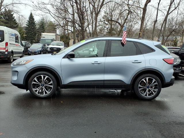 Certified 2022 Ford Escape SE w/ SE Sport Appearance Package image 2