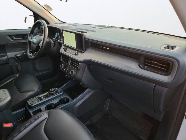 Certified 2024 Ford Maverick Lariat w/ Black Appearance Package FWD image 30