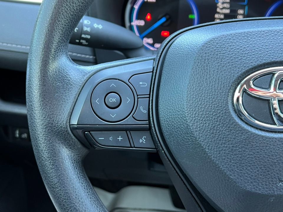 Used 2024 Toyota RAV4 XLE image 21