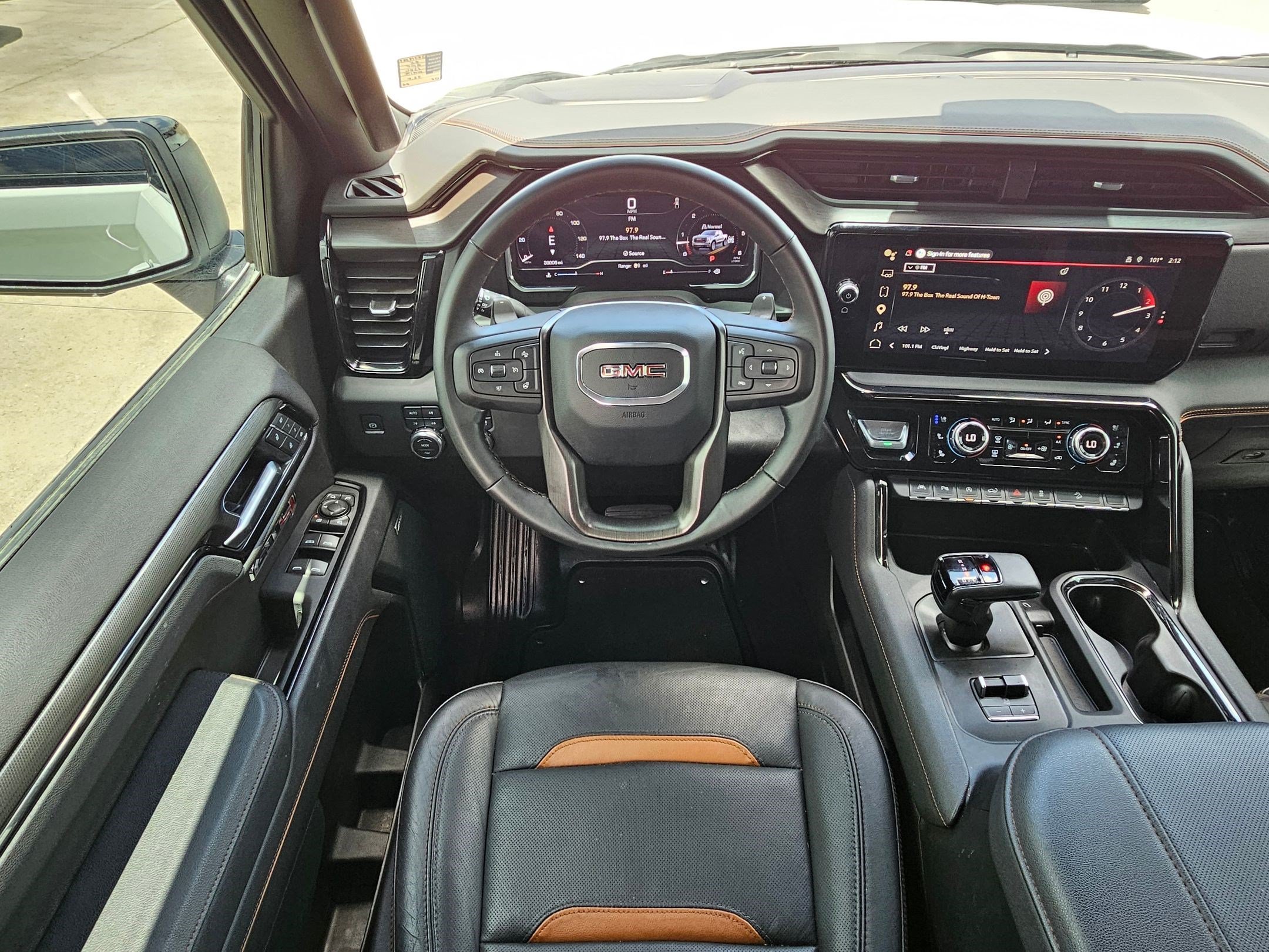 Used 2025 GMC Sierra 1500 AT4 AWD/4WD image 30